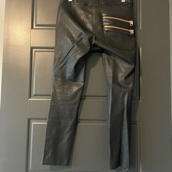 Thomas Wylde cropped leather ankle zip pants size small front zip EUC wo… - Picture 4 of 5